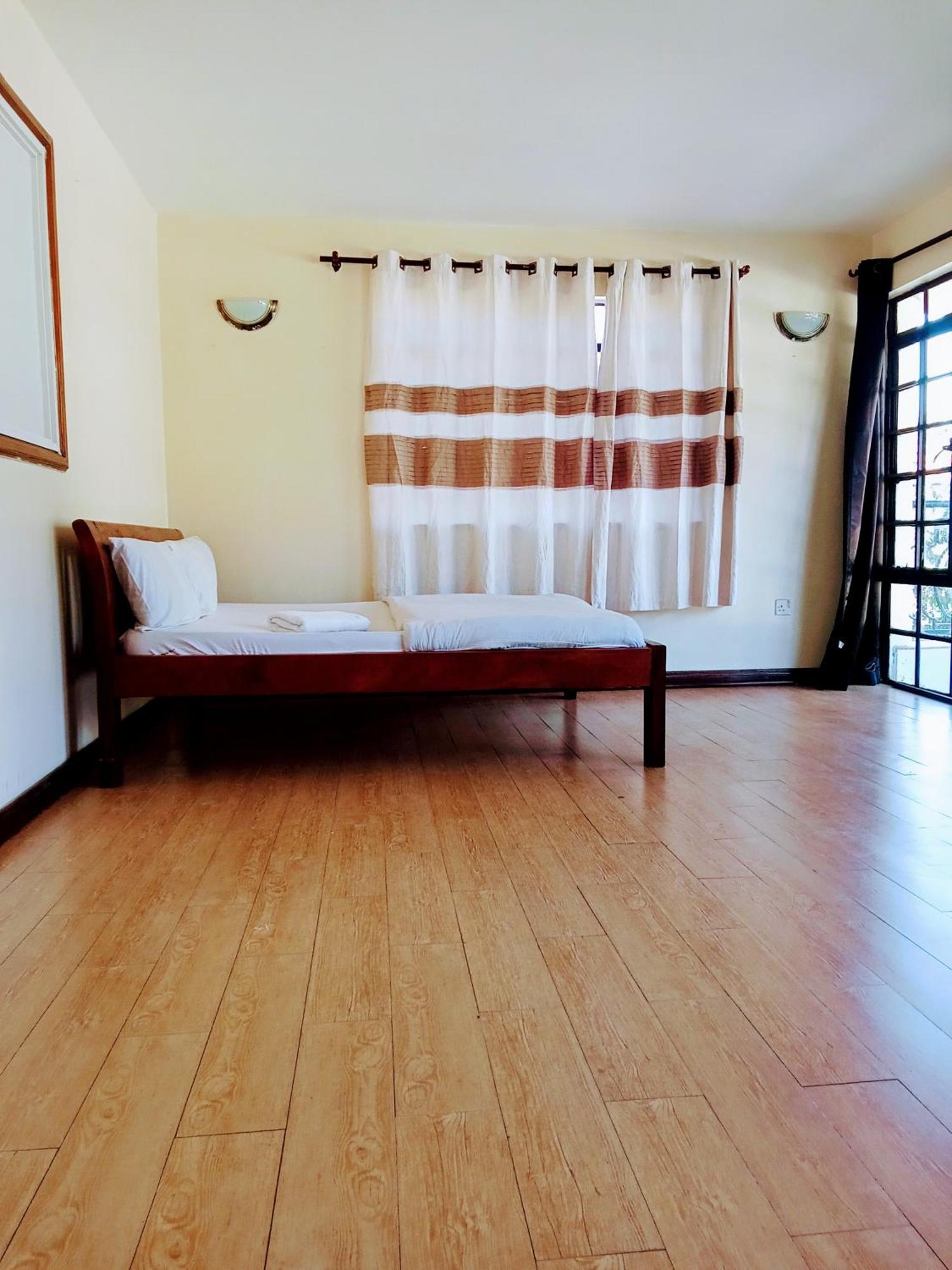 Kilimani Just For Sleep Privatunterkunft *